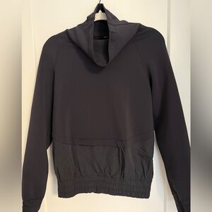Lululemon Power Position Pullover Black Size XS Retail$118
Sold out style